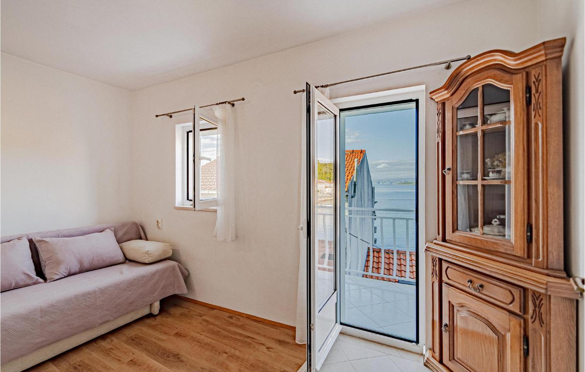 Stunning Apartment In Racisce With Wifi Exterior photo
